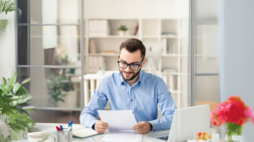 Carlos Eduardo Rosalba Padilha explica la diferencia clave entre pericia contable y auditoría en el ámbito financiero.
